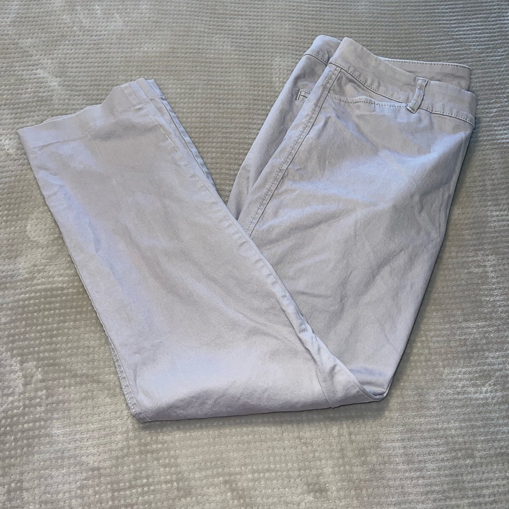 Women's Old Navy Pixie pants size 10 - Picture 2 of 7